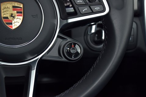 Cayenne Coupe Platinum Edition