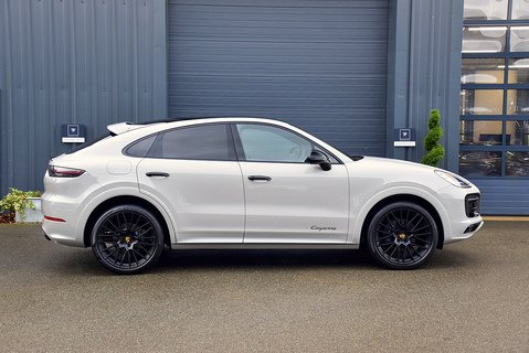 Cayenne Coupe Platinum Edition
