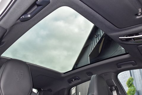 Cayenne Coupe Platinum Edition