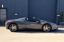 2013 Ferrari 458 Spider (Factory Atelier) 