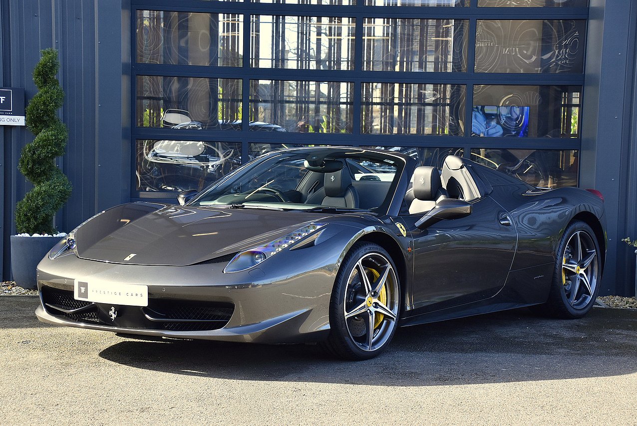Ferrari 458 Spider (Factory Atelier)