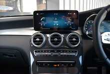 2022 Mercedes-Benz GLC43 AMG Premium Plus 