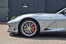 2019 Ferrari 812 Superfast 