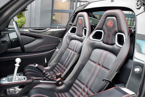 Elise Sport 220