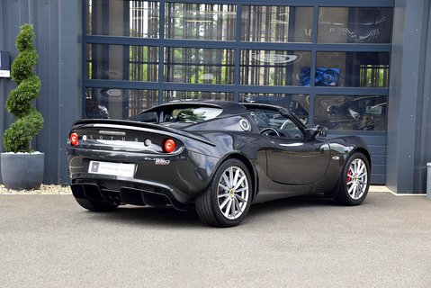 Elise Sport 220