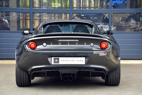 Elise Sport 220