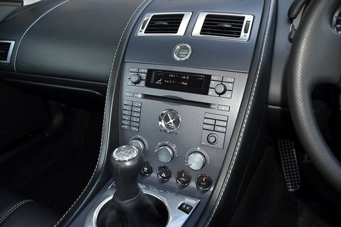 Vantage V8 4.3 Manual