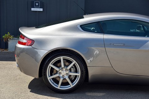 Vantage V8 4.3 Manual