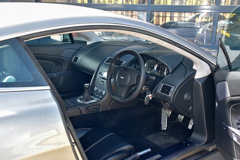 Vantage V8 4.3 Manual