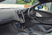 2021 McLaren GT Coupe 