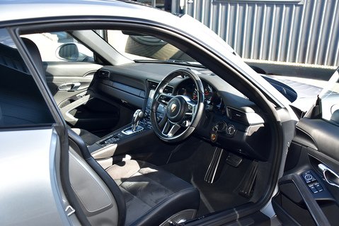 991.2 Carrera GTS Coupe 3.0 PDK