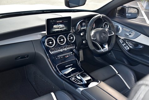 C63 S Cabriolet (Premium)