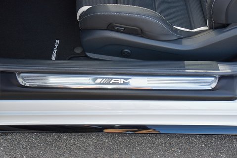 C63 S Cabriolet (Premium)