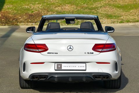 C63 S Cabriolet (Premium)