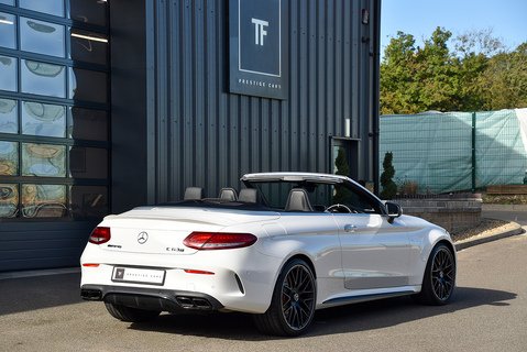 C63 S Cabriolet (Premium)