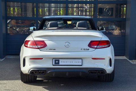 C63 S Cabriolet (Premium)
