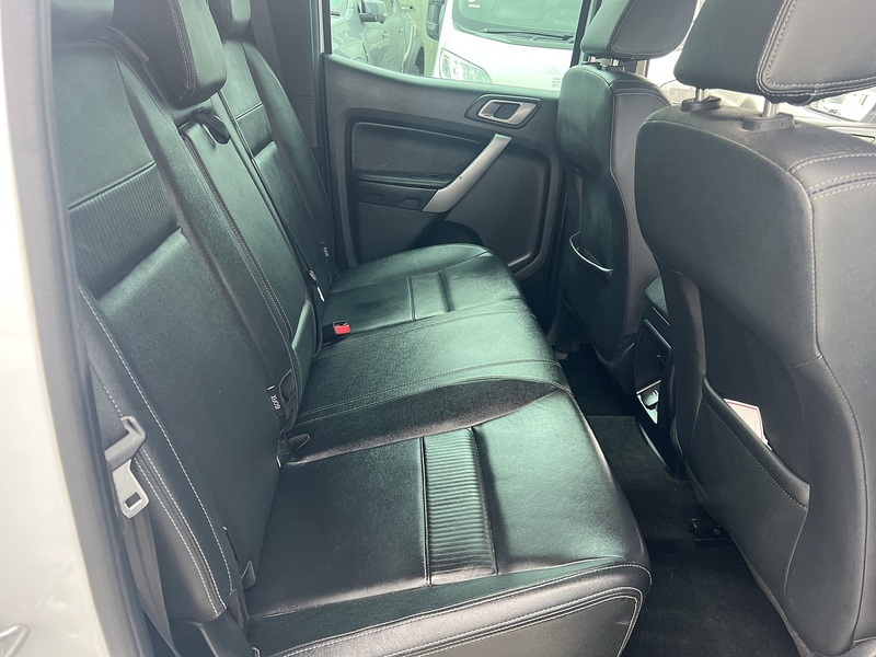 Ford 2.0 EcoBlue Limited Pickup Double Cab 4dr Diesel Manual 4WD Euro 6 (s/s) (170 ps)