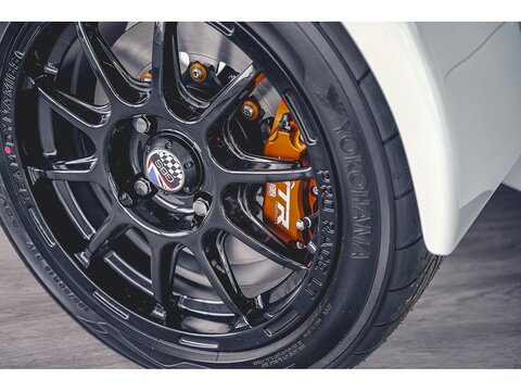 Zero Coupe 2 manual Petrol