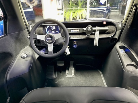 Long Range 15kW Coupe 0 Auto Electric