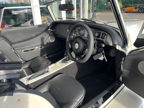 Plus Four Convertible 2.0 Automatic Petrol