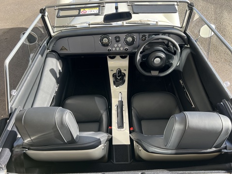 Plus Four Convertible 2.0 Automatic Petrol