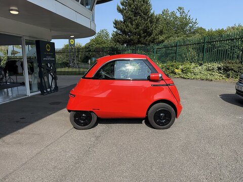 Mid Range 1dr coupe auto EV