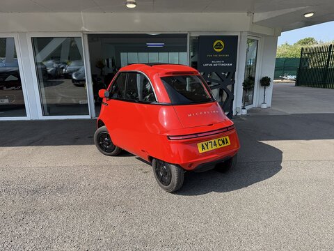 Mid Range 1dr coupe auto EV