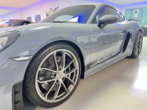 4.0 GT4 Coupe 2dr Petrol PDK Euro 6 (s/s) (420 ps)