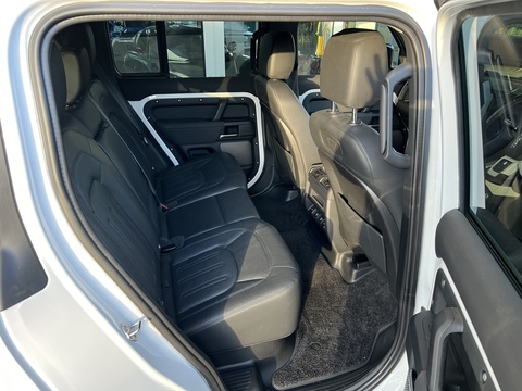 3.0 D200 MHEV S SUV 5dr Diesel Auto 4WD Euro 6 (s/s) (200 ps)