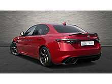 ALFA ROMEO GIULIA QUADRIFOGLIO IN COMPETIZIONE RED