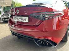 ALFA ROMEO GIULIA QUADRIFOGLIO IN COMPETIZIONE RED