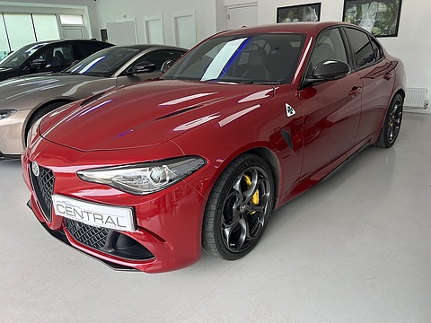 2.9 V6 Bi-Turbo Quadrifoglio Saloon 4dr Petrol GPF Auto Euro 6 (s/s) (510 ps)