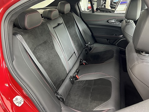 2.9 V6 Bi-Turbo Quadrifoglio Saloon 4dr Petrol GPF Auto Euro 6 (s/s) (510 ps)