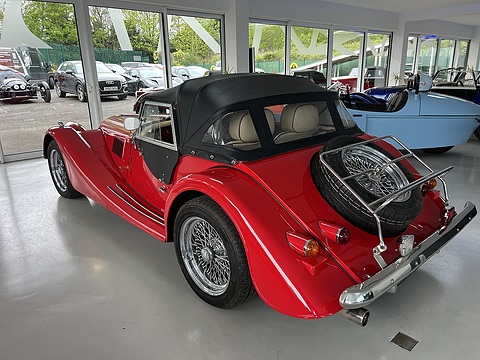 Plus 8 3.9 2dr Saloon Manual Petrol