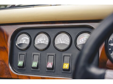 Plus 8 3.9 2dr Saloon Manual Petrol