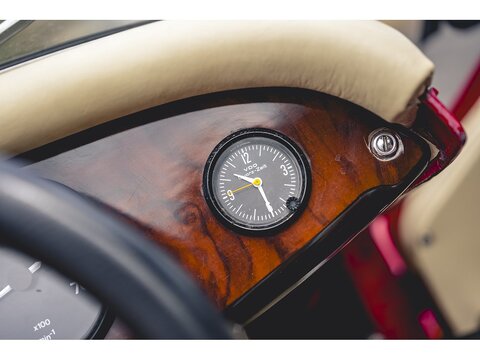 Plus 8 3.9 2dr Saloon Manual Petrol