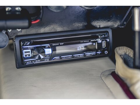 Plus 8 3.9 2dr Saloon Manual Petrol