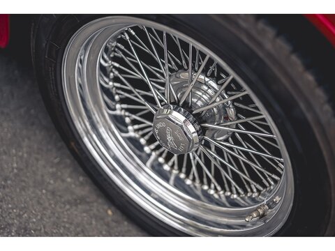 Plus 8 3.9 2dr Saloon Manual Petrol