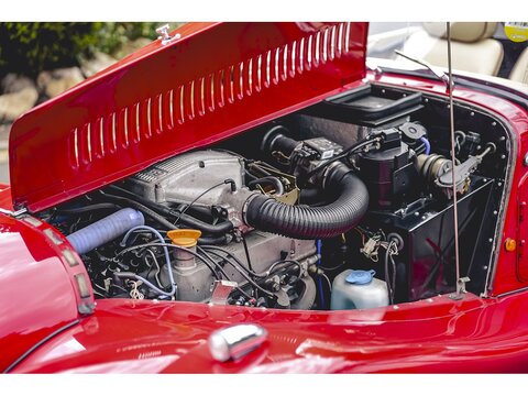 Plus 8 3.9 2dr Saloon Manual Petrol