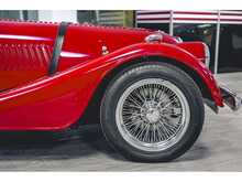 MORGAN PLUS 8 CORSA RED