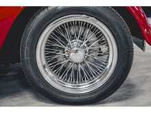 MORGAN PLUS 8 CORSA RED