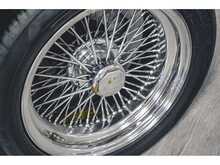 MORGAN PLUS 8 CORSA RED