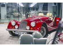 MORGAN PLUS 8 CORSA RED