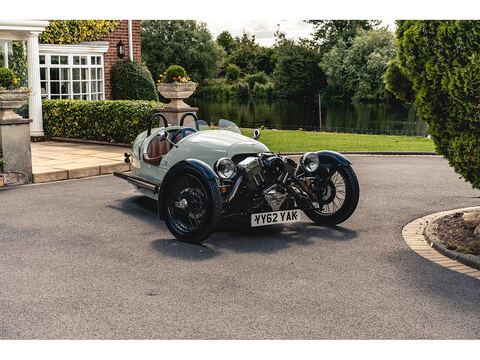 Three wheeler tricycle 2 manual Petrol