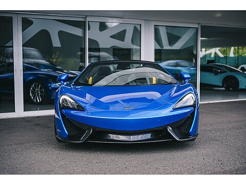 3.8T V8 Spider 2dr Petrol SSG Euro 6 (s/s) (570 ps)