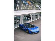 MCLAREN 570S SPIDER FINISHED IN VEGA BLUE