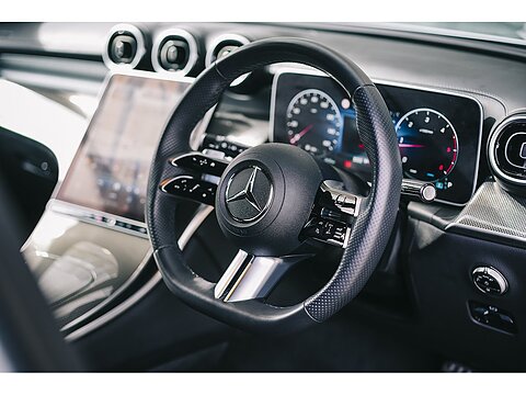 GLC220dh MHEV AMG Line SUV 2.0 Automatic Diesel Hybrid