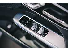 MERCEDES GLC 220D (MHEV) FINISHED IN MOJAVE SILVER