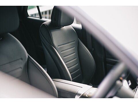 GLC220dh MHEV AMG Line SUV 2.0 Automatic Diesel Hybrid