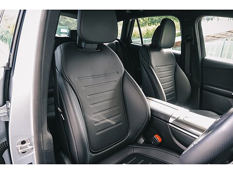 GLC220dh MHEV AMG Line SUV 2.0 Automatic Diesel Hybrid